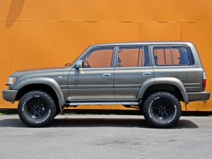 ランクル８０キャンプ　アウトドア　レジャー　４ＷＤ　ＳＵＶ