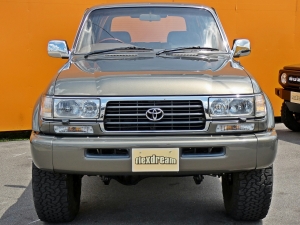 ランクル８０キャンプ　アウトドア　レジャー　４ＷＤ　ＳＵＶ