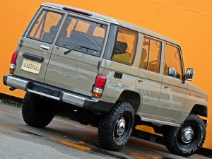 ランクルプラドキャンプ　アウトドア　レジャー　４ＷＤ　ＳＵＶ
