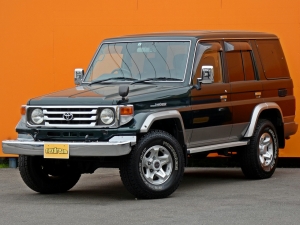 ランクル７０キャンプ　アウトドア　レジャー　４ＷＤ　ＳＵＶ