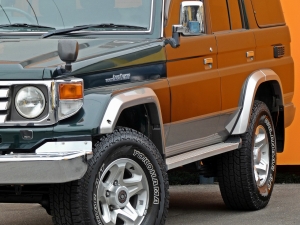 ランクル７０キャンプ　アウトドア　レジャー　４ＷＤ　ＳＵＶ