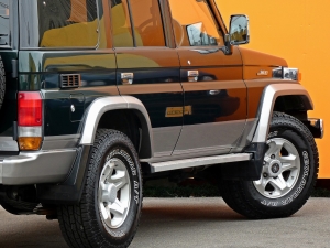 ランクル７０キャンプ　アウトドア　レジャー　４ＷＤ　ＳＵＶ
