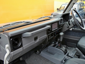ランクル７０キャンプ　アウトドア　レジャー　４ＷＤ　ＳＵＶ