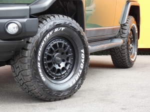 ＦＪクルーザーアーミーグリーン　４ｘ４ＡＲＢルーフラック