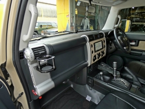 ＦＪクルーザーベージュ　４ｘ４ＡＲＢ　リフトアップ