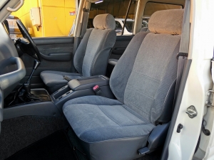 ランクル８０４ｘ４ＡＲＢ　ディーゼル　マニュアル　リフトアップ
