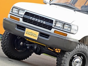 ランクル８０キャンプ　アウトドア　レジャー　４ＷＤ　ＳＵＶ