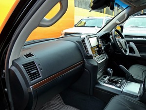 ランクル２００キャンプ　アウトドア　レジャー　４ＷＤ　ＳＵＶ