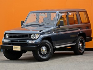 ランクルプラドキャンプ　アウトドア　レジャー　４ＷＤ　ＳＵＶ