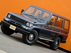 ランクルプラドキャンプ　アウトドア　レジャー　４ＷＤ　ＳＵＶ