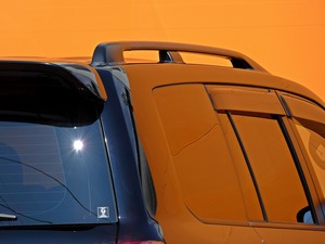 ランクル２００キャンプ　アウトドア　レジャー　４ＷＤ　ＳＵＶ