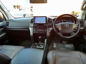 ランクル２００キャンプ　アウトドア　レジャー　４ＷＤ　ＳＵＶ