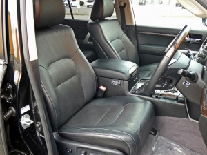 ランクル２００キャンプ　アウトドア　レジャー　４ＷＤ　ＳＵＶ