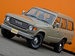 ランクル６０ベージュ　丸目　ハイルーフ　ガソリン　オートマ