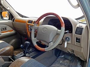 ランクルプラドキャンプ　アウトドア　レジャー　４ＷＤ　ＳＵＶ