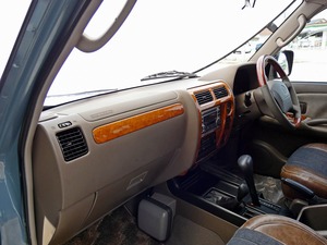 ランクルプラドキャンプ　アウトドア　レジャー　４ＷＤ　ＳＵＶ