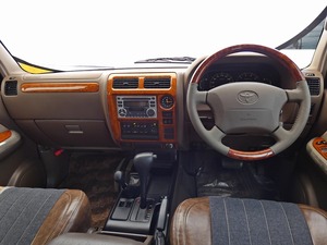 ランクルプラドキャンプ　アウトドア　レジャー　４ＷＤ　ＳＵＶ