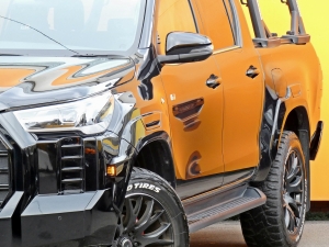 ハイラックスＧＲーＳｐｏｒｔｓ　ＡＲＢ　タンドラフェイス
