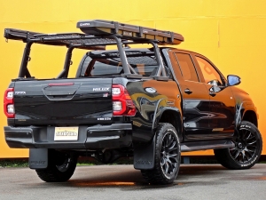 ハイラックスＧＲーＳｐｏｒｔｓ　ＡＲＢ　タンドラフェイス