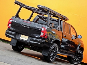 ハイラックスＧＲーＳｐｏｒｔｓ　ＡＲＢ　タンドラフェイス