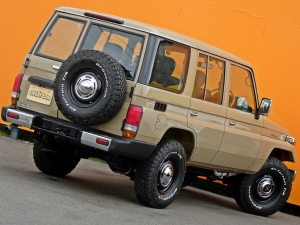 ランクル７０キャンプ　アウトドア　レジャー　４ＷＤ　ＳＵＶ