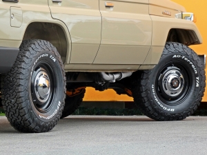 ランクル７０キャンプ　アウトドア　レジャー　４ＷＤ　ＳＵＶ