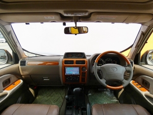 ランクルプラドキャンプ　アウトドア　レジャー　４ＷＤ　ＳＵＶ