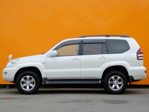 ランクルプラドキャンプ　アウトドア　レジャー　４ＷＤ　ＳＵＶ