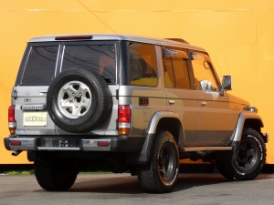 ランクル７０キャンプ　アウトドア　レジャー　４ＷＤ　ＳＵＶ