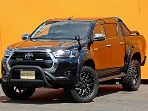 ハイラックスZ　リフトアップコンプリート