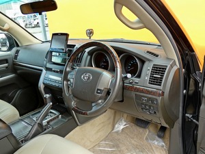 ランクル２００キャンプ　アウトドア　レジャー　４ＷＤ　ＳＵＶ