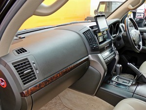 ランクル２００キャンプ　アウトドア　レジャー　４ＷＤ　ＳＵＶ