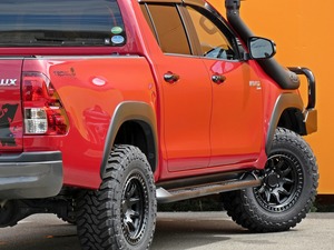 ハイラックスキャンプ　アウトドア　レジャー　４ＷＤ　ＳＵＶ
