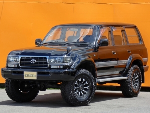 ランクル８０キャンプ　アウトドア　レジャー　４ＷＤ　ＳＵＶ