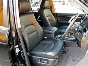 ランクル２００キャンプ　アウトドア　レジャー　４ＷＤ　ＳＵＶ