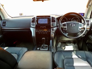ランクル２００キャンプ　アウトドア　レジャー　４ＷＤ　ＳＵＶ