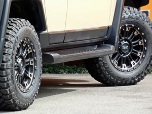 ＦＪクルーザーキャンプ　アウトドア　ベージュ　４ＷＤ