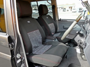 ランクル７０４ｘ４ＡＲＢ　キャンプ　アウトドア
