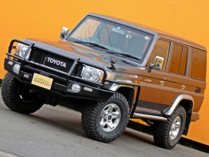 ランクル７０４ｘ４ＡＲＢ　キャンプ　アウトドア