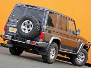 ランクル７０４ｘ４ＡＲＢ　キャンプ　アウトドア
