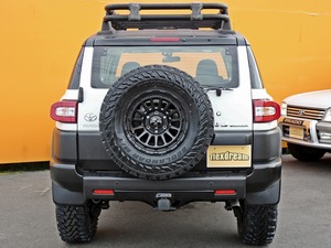 ＦＪクルーザーホワイト　リフトアップ　カスタム　アウトドア　キャンプ