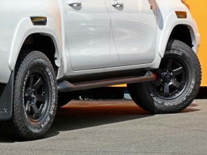 ハイラックスアウトドア　キャンプ　車中泊　バンライフ　１BOX　ベッド　キャンピングカー