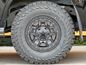 ランクル２００キャンプ　アウトドア　レジャー　４ＷＤ　ＳＵＶ