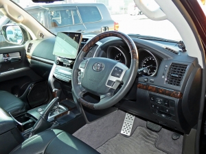 ランクル２００キャンプ　アウトドア　レジャー　４ＷＤ　ＳＵＶ