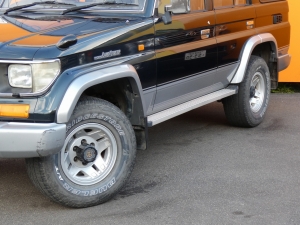 ランクルプラドキャンプ　アウトドア　レジャー　４ＷＤ　ＳＵＶ