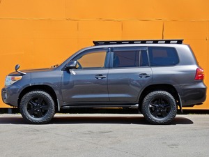ランクル２００リフトアップ　グレー　４ｘ４ＡＲＢ　アウトドア