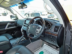 ランクル２００リフトアップ　グレー　４ｘ４ＡＲＢ　アウトドア