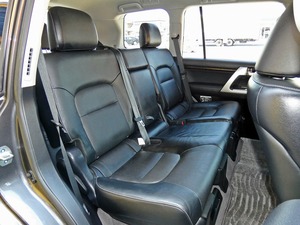 ランクル２００リフトアップ　グレー　４ｘ４ＡＲＢ　アウトドア