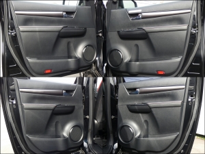 ハイラックス新車アウトレットキャンプ　アウトドア　レジャー　４ＷＤ　ＳＵＶ