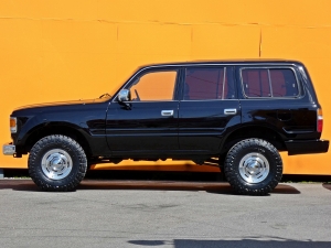 ランクル８０最終モデル　丸目　４ｘ４ＡＲＢ　アウトドア